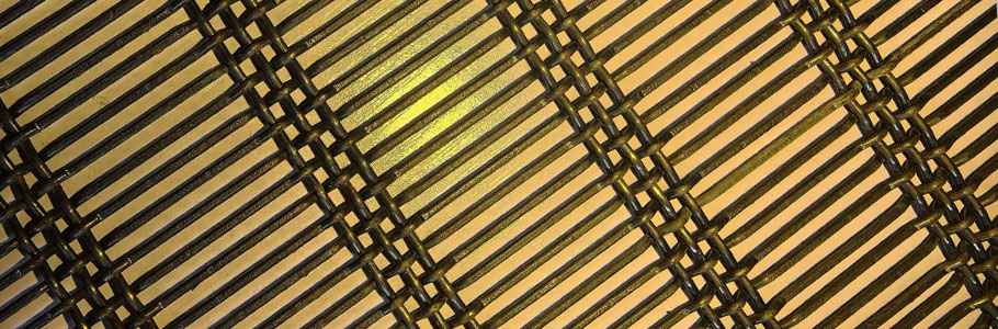 編織篩網(wǎng)軋花：選礦/化工/糧食分級過濾，耐磨防堵孔